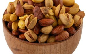 رساله مستلزمیه در باب آجیل شب عید