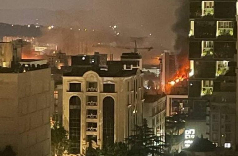 حمله صهیونیست به ستاد وزارت دفاع در تهران حمله صهیونیست به ستاد وزارت دفاع در تهران