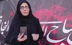 حجاب به زن قدرت و شخصیت می‌دهد